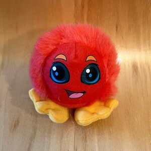 Neopets Red JubJub plush toy Burger King 2008